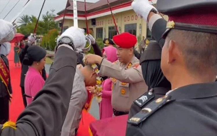 AKBP Jecson Ricsko Hutapea Resmi Jabat Kapolres Barito Selatan