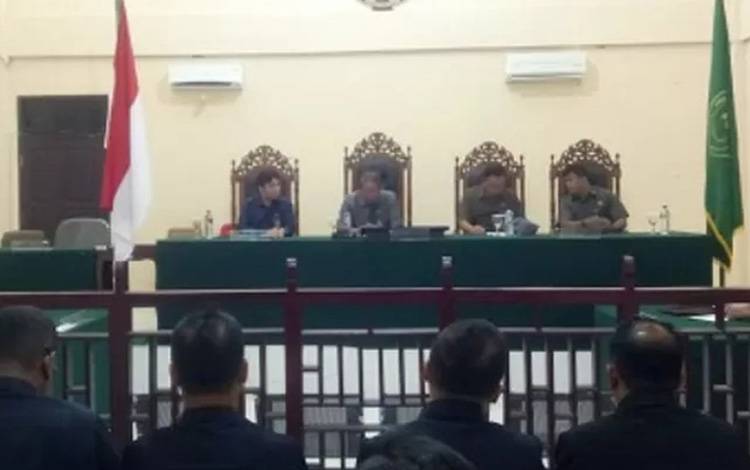 Sidang Dugaan Politik Uang Pilkada Barito Utara Hadirkan Tiga Terdakwa