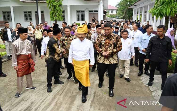 Mensos Sebut Sekolah Rakyat untuk Keluarga Tingkat Desil 1 dan 2