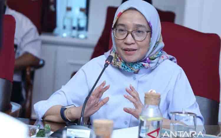 Menteri PARNB: Perempuan Harus jadi Pilar Utama Indonesia Emas 2045