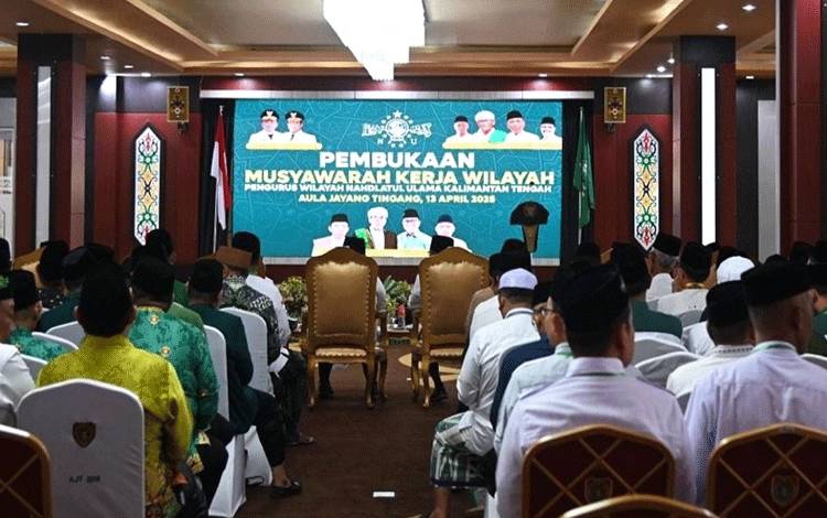 Muskerwil PWNU Kalteng di Aula Jayang Tingang, Minggu, 13 April 2025. (FOTO:AG)