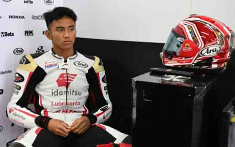 Mario Aji Tuntaskan Balapan Moto2 Qatar 2025 setelah Sempat Highside