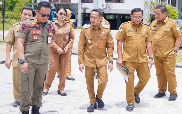 Wali Kota Palangka Raya Bantu Promosikan UMKM Lewat Medsos