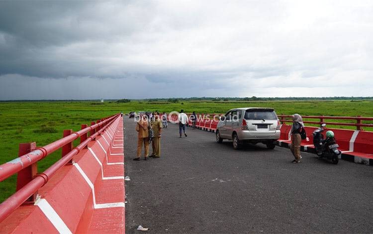 Ketapang akan Terapkan Pola Gotong Royong Dalam Pembangunan Jalan Penghubung Jembatan Jelai