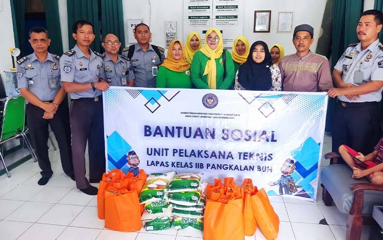 Lapas Pangkalan Bun Gelar Bakti Sosial ke Panti Asuhan Aisyiah