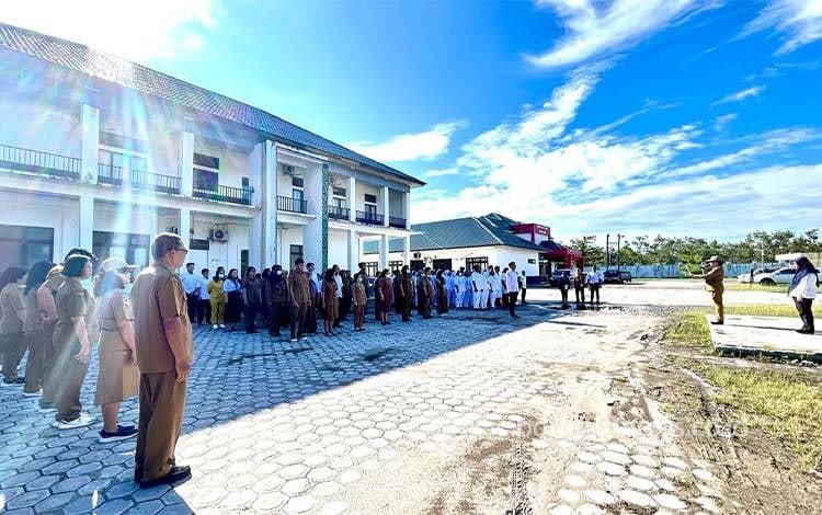 Direktur RSJ Kalawa Atei Ajak Pegawai Tanamkan Nilai ASN BerAKHLAK