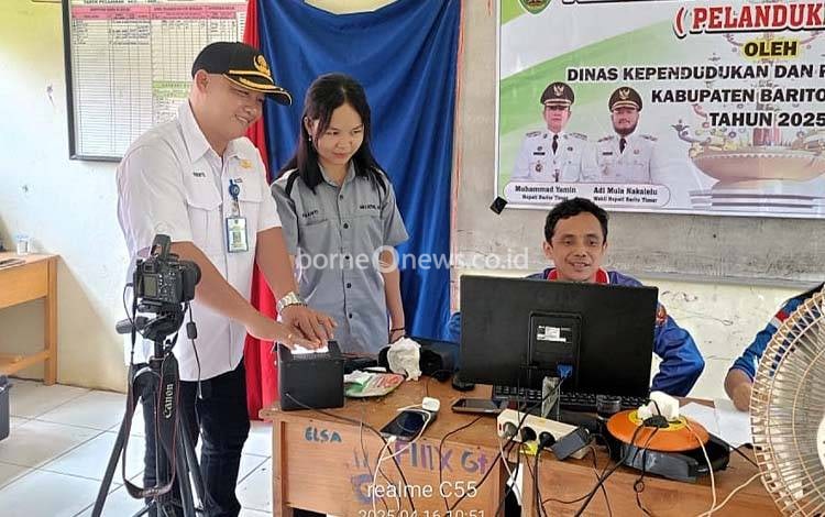 Disdukcapil Bartim Sasar Pelajar Lewat Program PELANDUKMAS, Permudah Perekaman KTP-El di Sekolah