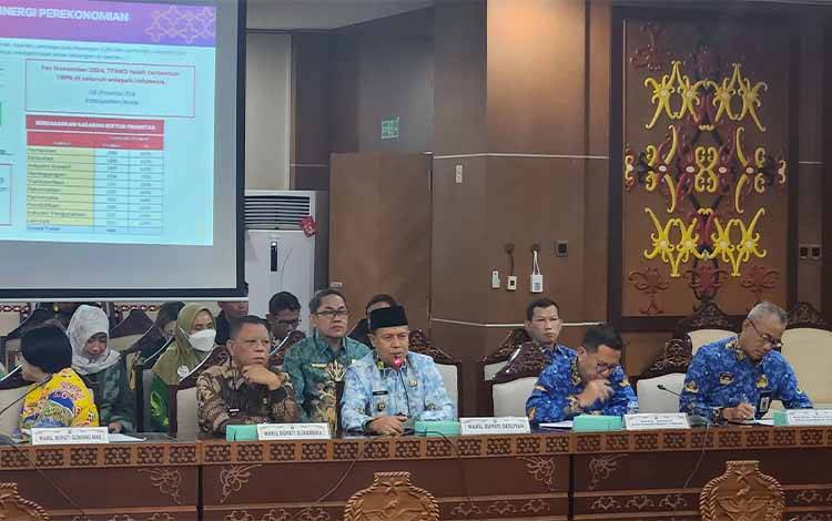 Wakil Bupati Seruyan Hadiri Rakorda TPAKD Kalteng 2025
