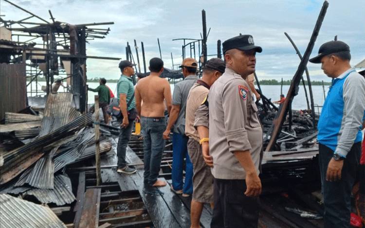 Tiga Rumah Hangus Terbakar di Desa Bahaur Tengah