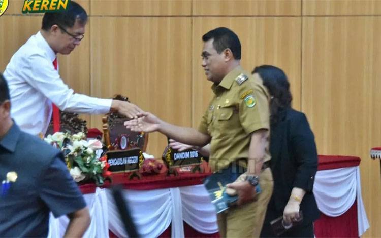 Perda Ketenagakerjaan Baru Palangka Raya Ciptakan Iklim Kerja Kondusif dan Lindungi Hak Pekerja