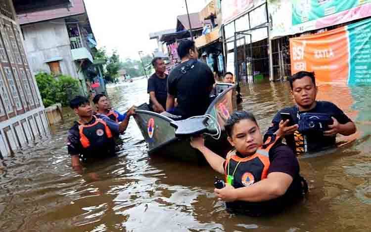 Belasan Ribu Jiwa di Barito Utara Terdampak Banjir dengan Ketinggian Air Mencapai 205 Centimeter