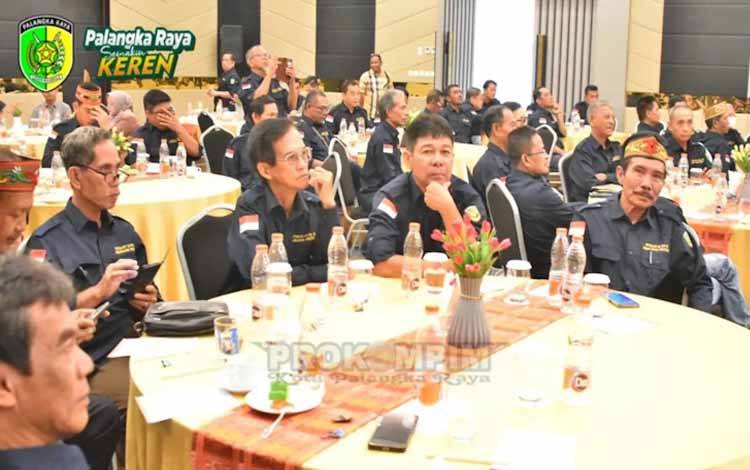 Ketua RT Palangka Raya saat menghadiri acara kegiatan Pemko (Foto:Prokompim)