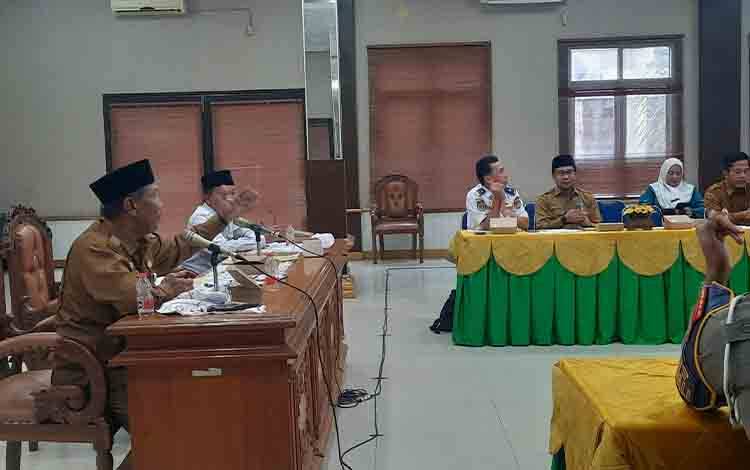 Pemkab Kobar Akan Berangkatkan CJH 2025 ke Embarkasi Banjarmasin Gunakan Pesawat
