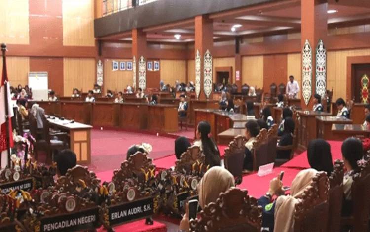 Dewan Palangka Raya Ajak Mahasiswa Kawal Pembangunan Daerah