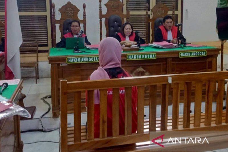 Hakim Vonis Mahasiswi 2,5 Tahun Penjara Karena Promosi Judi Online