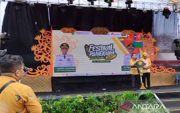 Pemko Palangka Raya Lestarikan Budaya Dayak Lewat Festival