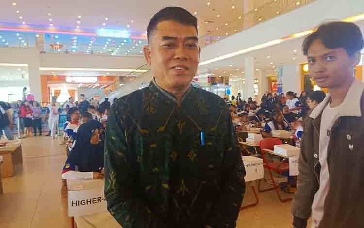 Dua Sekolah di Kotim Larang Siswanya Bawa HP
