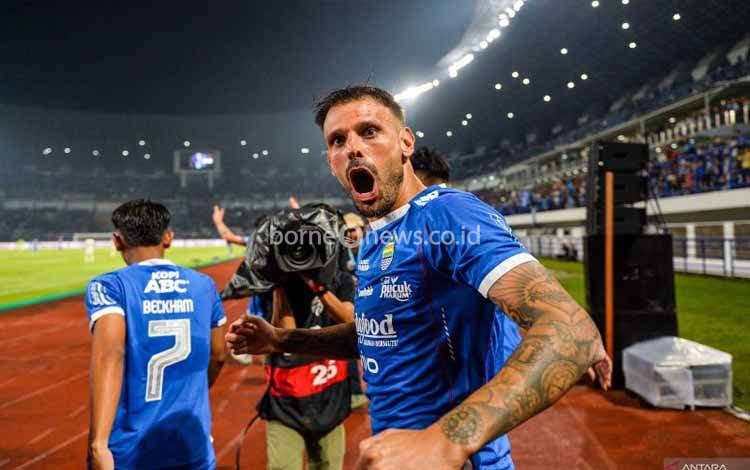 Klasemen Liga 1: Persib Diambang Juara, Persija Turun dari 4 Besar