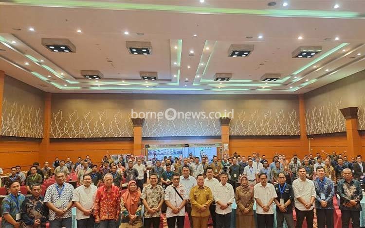 Pembukaan acara Teknis Kelapa Sawit atau TKS dan Field Trip di Aquarius Boutique Hotel, Sampit, Kalimantan Tengah pada 28 April 2025. (FOTO: Istimewa)