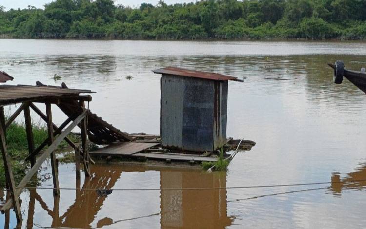 Bupati Kotim Wacanakan Bangun MCK-Fasilitas Air Bersih Cegah Serangan Buaya di Bantaran Sungai