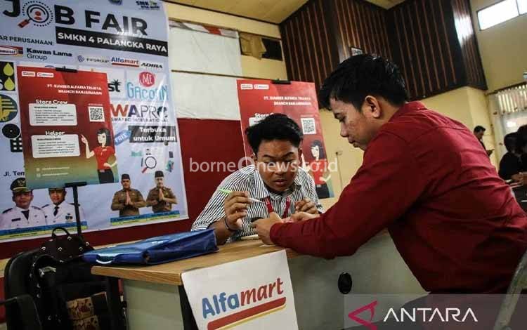 Job Fair SMK Dukung Visi Kalteng Berkah 2025-2030