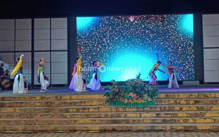 Peringati Hari Tari Sedunia, Pemkab Gunung Mas Gelar Pagelaran Seni Budaya