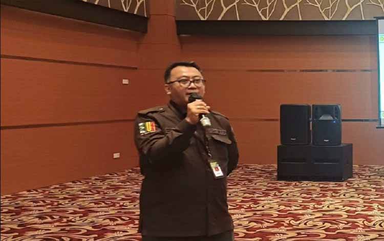 Dedi dari Direktorat Tanaman Kelapa Sawit dan Aneka Palma dalam Teknis Kelapa Sawit atau TKS dan Field Trip di Sampit, Kalimantan Tengah, 28-30 April 2025.(FOTO: Istimewa)