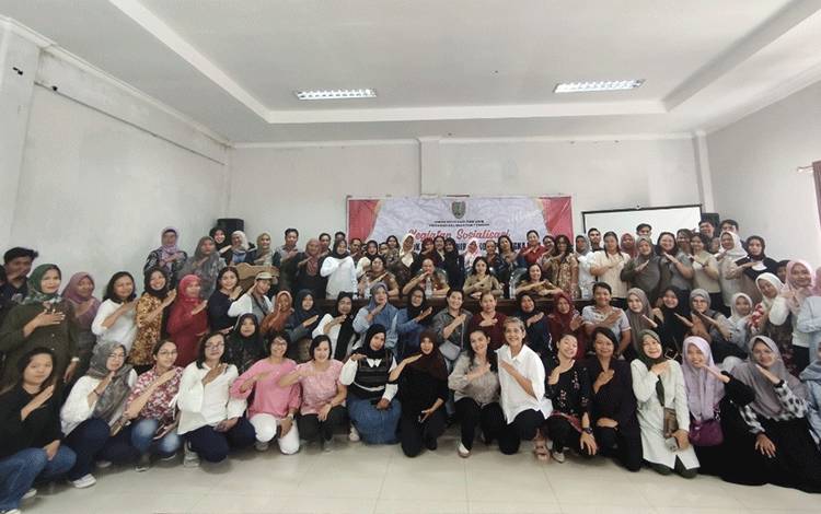 Diskop UKM Kalteng Fasilitasi Praktik Pembuatan NIB di PLUT
