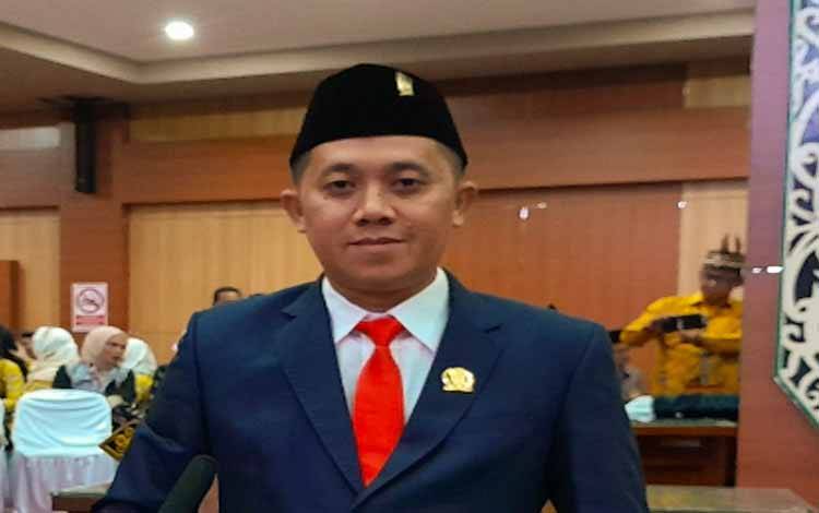 Ketua Komisi III DPRD Palangka Raya Dorong Strategi Konkret untuk Pelestarian Bahasa Daerah