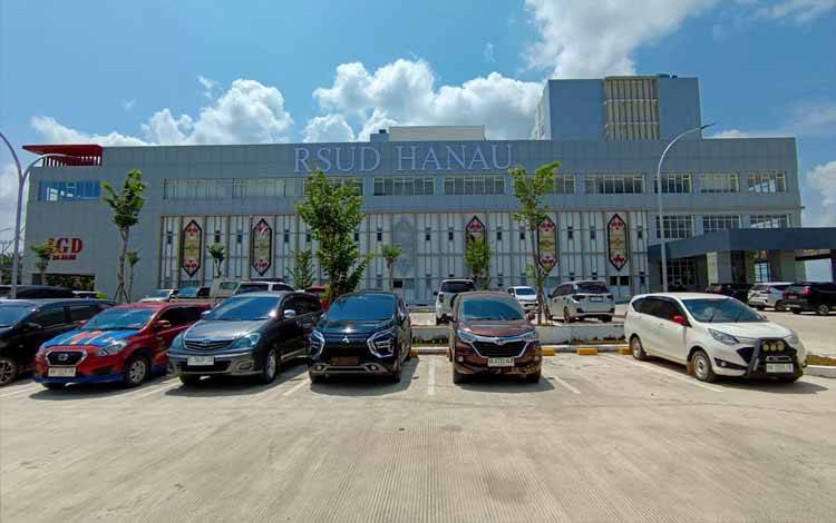 Seluruh operasional pelayanan RSUD Hanau terhitung hari ini resmi berpindah ke gedung baru (Foto: FAHRUL)