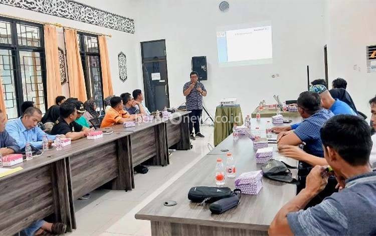 Disnakertranskop UKM Barito Utara Sosialisasi Pembentukan Koperasi Merah Putih di Teweh Baru