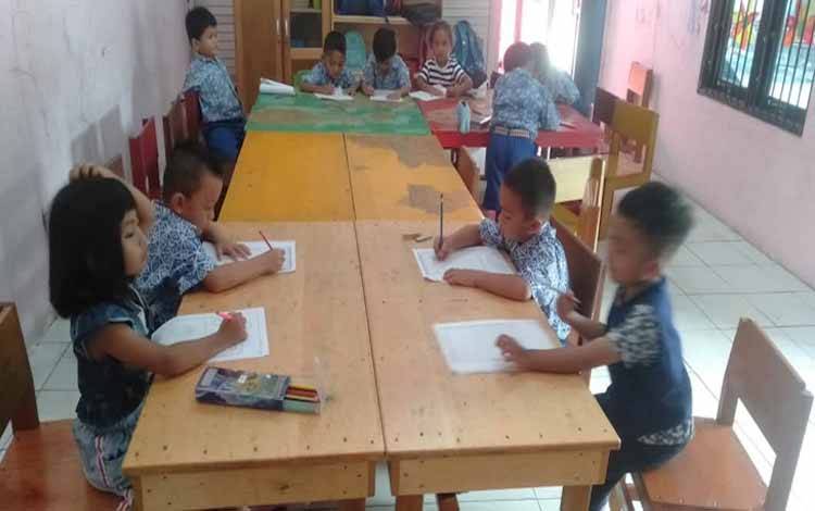 Literasi Bentuk Pola Pikir Anak Usia Dini, Dinas Perpustakaan Harus Perkuat Koleksi Buku