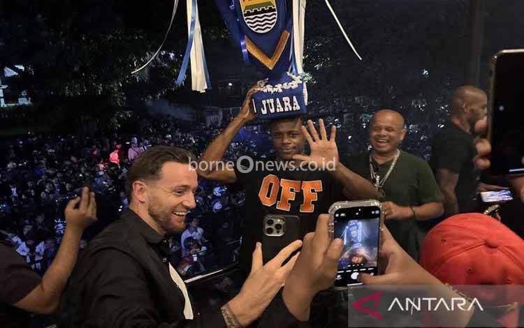 Ketum PSSI Erick Ucapkan Selamat kepada Persib Bandung