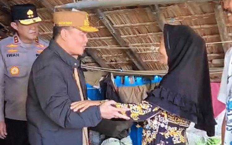 Agustiar Sabran Disambut Hangat Warga Kapuas Kuala