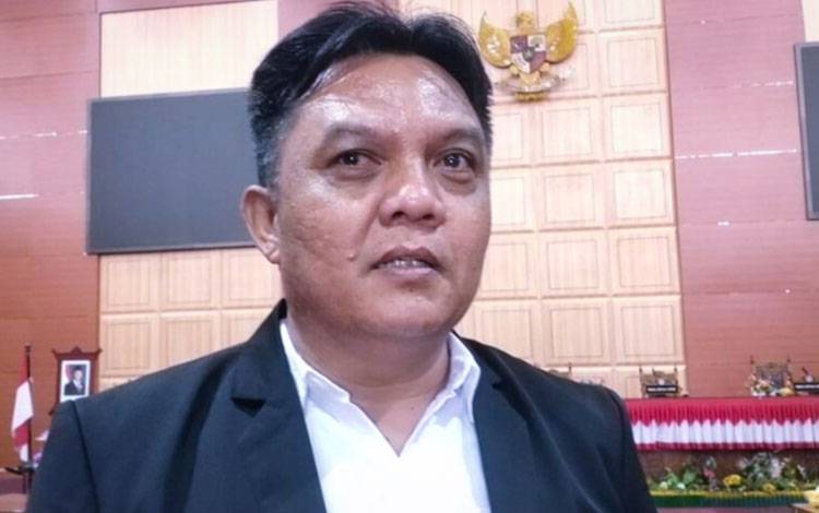 Dewan Dorong Kemandirian Stok Benih Ikan di Palangka Raya