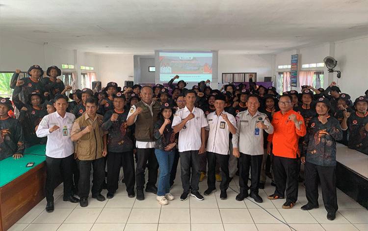 MPA Mentaya Hilir Selatan Ikuti Pelatihan Poslap Karhutla