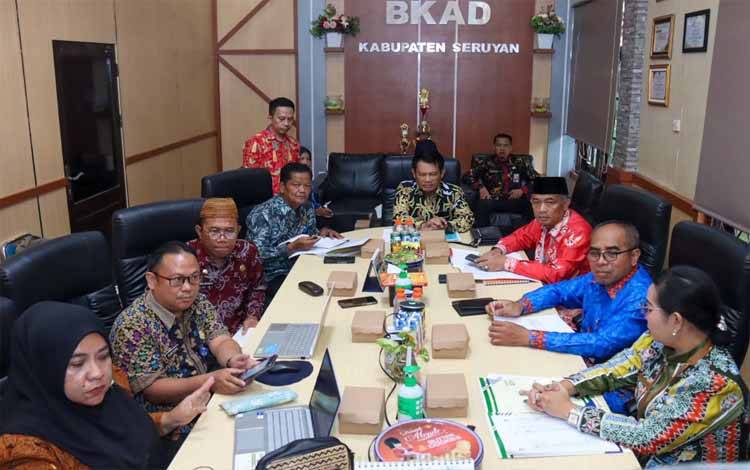 Bupati Seruyan Ikuti Rakor Percepatan Realisasi APBD 2025