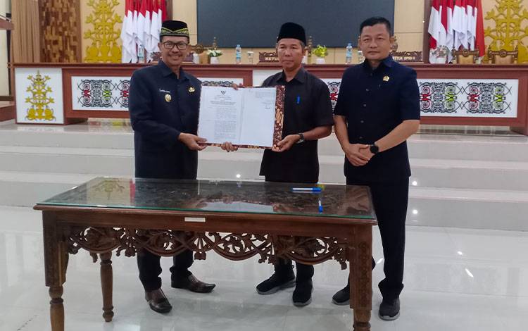Wakil Bupati Lamandau Hadiri Sidang Paripurna IX Masa Sidang II 2025
