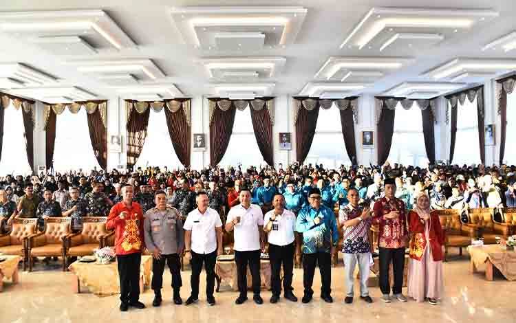 Pemkab Kapuas Gelar Silaturahmi Hardiknas 2025 Bersama Tenaga Pendidik Se-Kabupaten