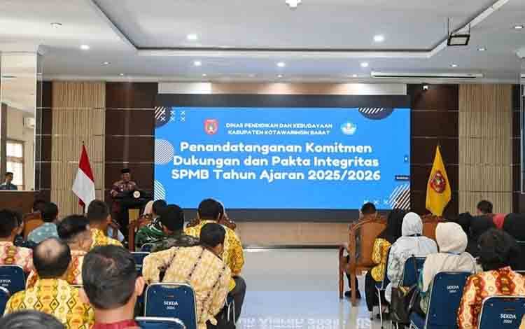 Pemkab Kobar dan Forkopimda Kobar Teken Komitmen Jaga Integritas Sistem Penerimaan Murid Baru