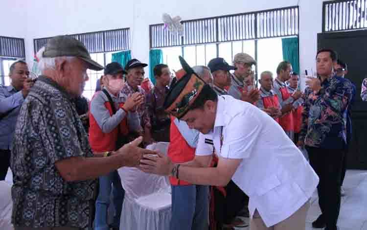 Hari Jadi Kalteng, Gubernur Tunjukkan Kepedulian terhadap Lansia
