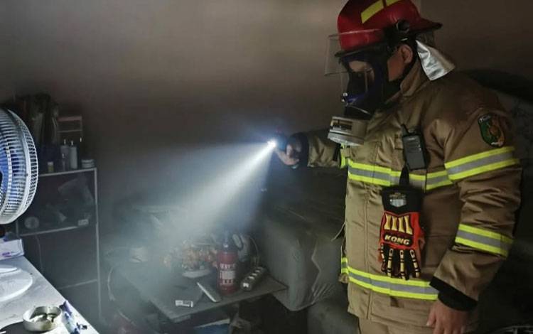 Stavol CCTV Over Head, Rumah Jalan Garuda XI Hampir Terbakar