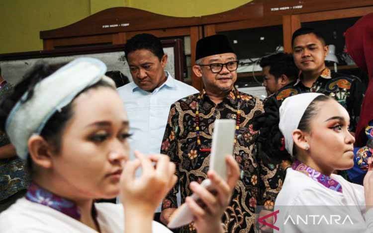 Mendikdasmen Tinjau Sistem Pembelajaran di Palangka Raya