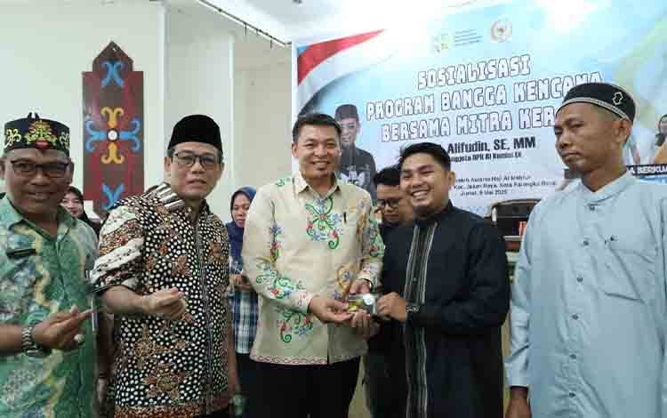 H Alifudin dan BKKBN Ajak Masyarakat Wujudkan Keluarga Berkualitas Lewat Program Bangga Kencana