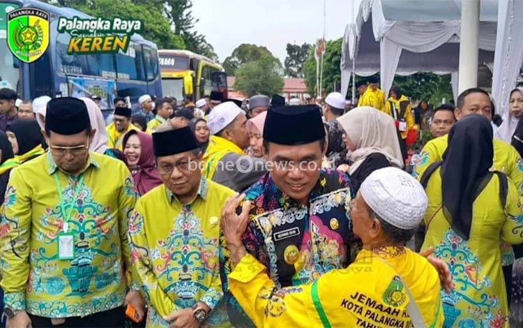 Hadiri Pelepasan 222 Jemaah Calon Haji, ini Kata Ketua DPRD Palangka Raya