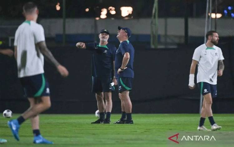 Irak Tunjuk Graham Arnold Sebagai Pelatih Baru