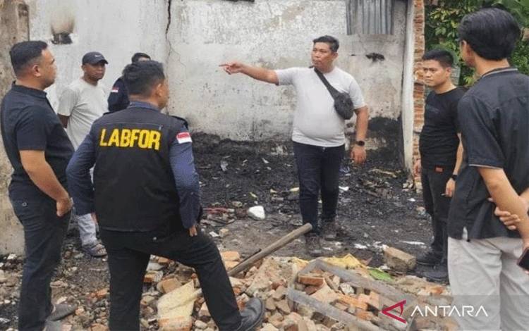 Labfor Mabes Polri Olah TKP Kebakaran yang Sebabkan 4 Anak Terbakar