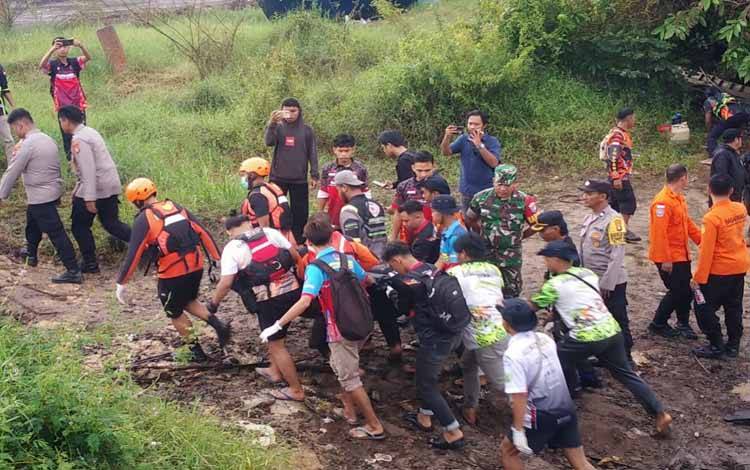 Jenazah Korban Perahu Terbalik Ditemukan 500 Meter dari Lokasi Tenggelam
