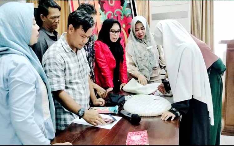 Pemkab Barito Utara akan Gelar Lomba Lukis Ornamen untuk Dorong Pelestarian Budaya dan Kreativitas Generasi Muda