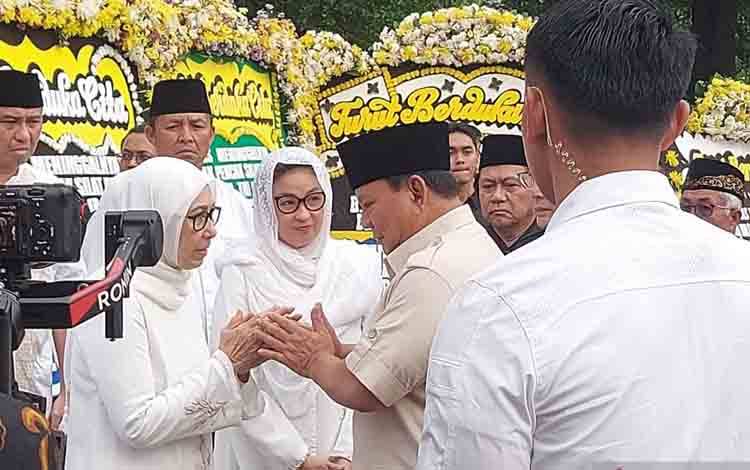 Prabowo Melayat Bapak Pencak Silat Dunia, Eddie Marzuki, di TMII